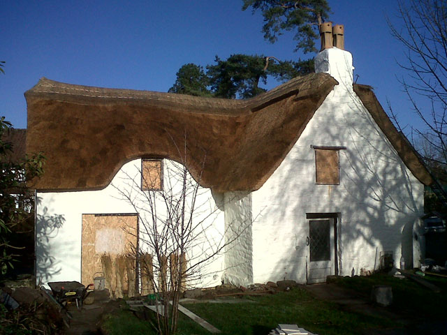 Roof thatcher Ilminster